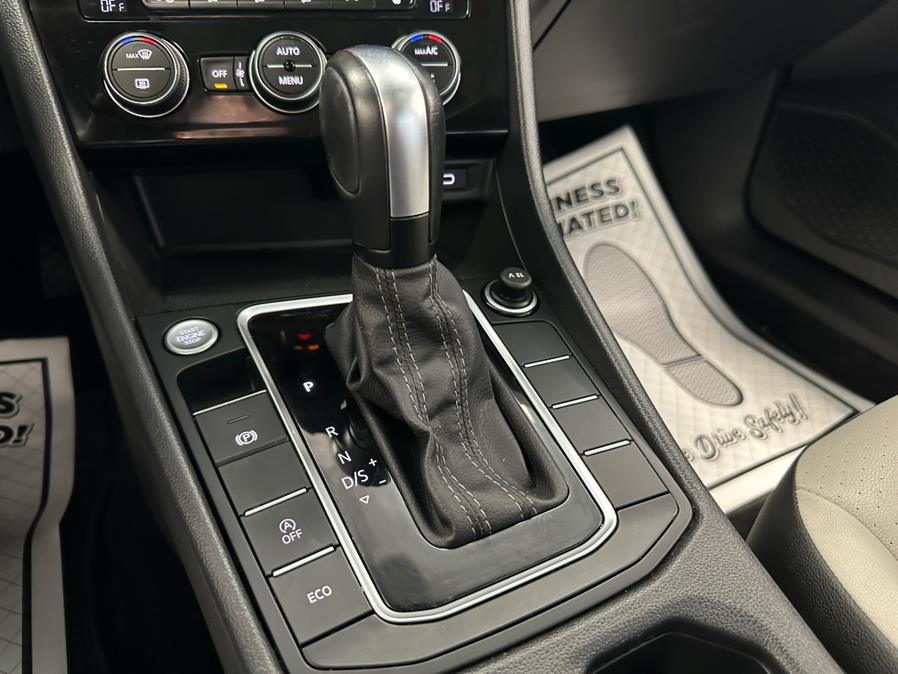 2021 Volkswagen Jetta R-Line Auto, available for sale in Inwood, New York | 5 Towns Drive. Inwood, New York 2021 Volkswagen Jetta R-Line Auto, available for sale in Inwood, New York | 5 Towns Drive. Inwood, New York