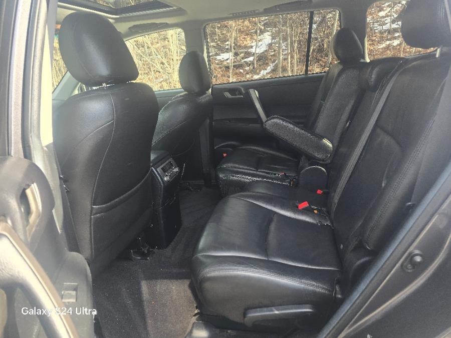 2010 Toyota Highlander 4WD 4dr V6 Sport (Natl), available for sale in Bloomingdale, New Jersey | Bloomingdale Auto Group. Bloomingdale, New Jersey 2010 Toyota Highlander 4WD 4dr V6 Sport (Natl), available for sale in Bloomingdale, New Jersey | Bloomingdale Auto Group. Bloomingdale, New Jersey