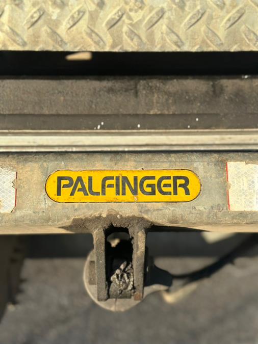 2018 Isuzu NPR-HD 16FT SUPREME BOX WITH PALFINGER LIFT-GATE, available for sale in Paterson, New Jersey | Speedway Commercial Motors LLC. Paterson, New Jersey 2018 Isuzu NPR-HD 16FT SUPREME BOX WITH PALFINGER LIFT-GATE, available for sale in Paterson, New Jersey | Speedway Commercial Motors LLC. Paterson, New Jersey