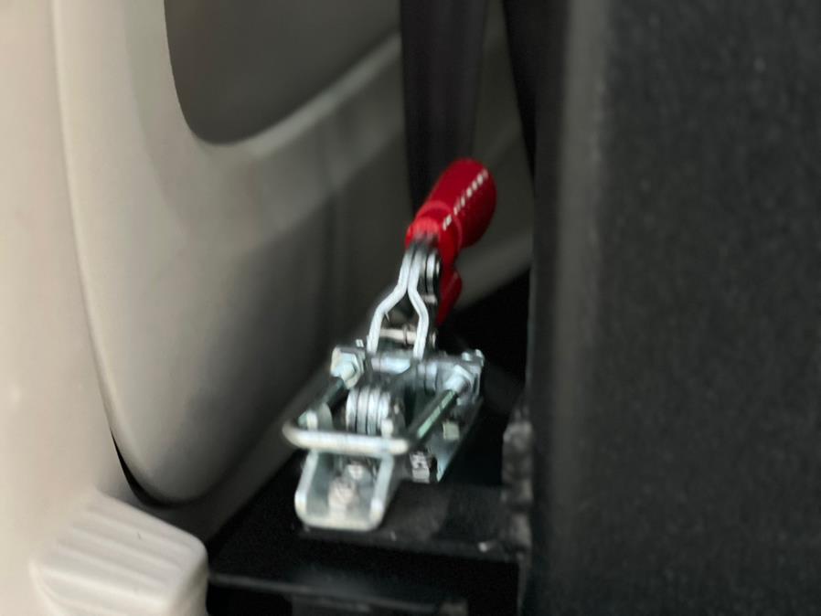 2022 Chrysler PACIFICA WHEELCHAIR ACCESSIBLE VAN Touring L, available for sale in Paterson, New Jersey | Speedway Commercial Motors LLC. Paterson, New Jersey 2022 Chrysler PACIFICA WHEELCHAIR ACCESSIBLE VAN Touring L, available for sale in Paterson, New Jersey | Speedway Commercial Motors LLC. Paterson, New Jersey
