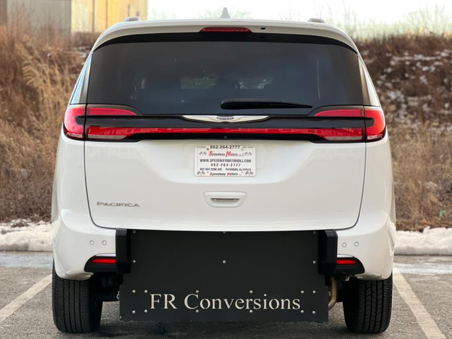 2022 Chrysler PACIFICA WHEELCHAIR ACCESSIBLE VAN Touring L, available for sale in Paterson, New Jersey | Speedway Commercial Motors LLC. Paterson, New Jersey 2022 Chrysler PACIFICA WHEELCHAIR ACCESSIBLE VAN Touring L, available for sale in Paterson, New Jersey | Speedway Commercial Motors LLC. Paterson, New Jersey