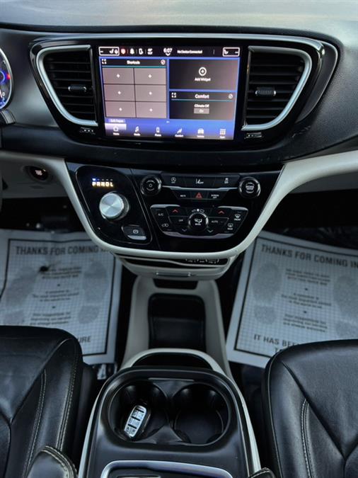 2022 Chrysler PACIFICA WHEELCHAIR ACCESSIBLE VAN Touring L, available for sale in Paterson, New Jersey | Speedway Commercial Motors LLC. Paterson, New Jersey 2022 Chrysler PACIFICA WHEELCHAIR ACCESSIBLE VAN Touring L, available for sale in Paterson, New Jersey | Speedway Commercial Motors LLC. Paterson, New Jersey