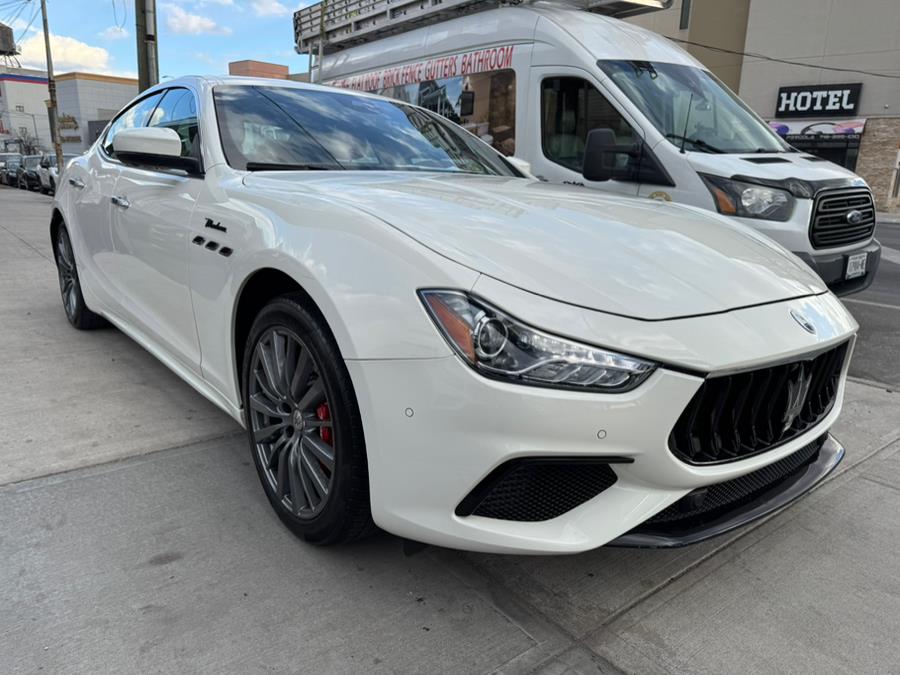 2022 Maserati Ghibli Modena Q4 3.0L, available for sale in Jamaica, New York | Sunrise Autoland. Jamaica, New York 2022 Maserati Ghibli Modena Q4 3.0L, available for sale in Jamaica, New York | Sunrise Autoland. Jamaica, New York