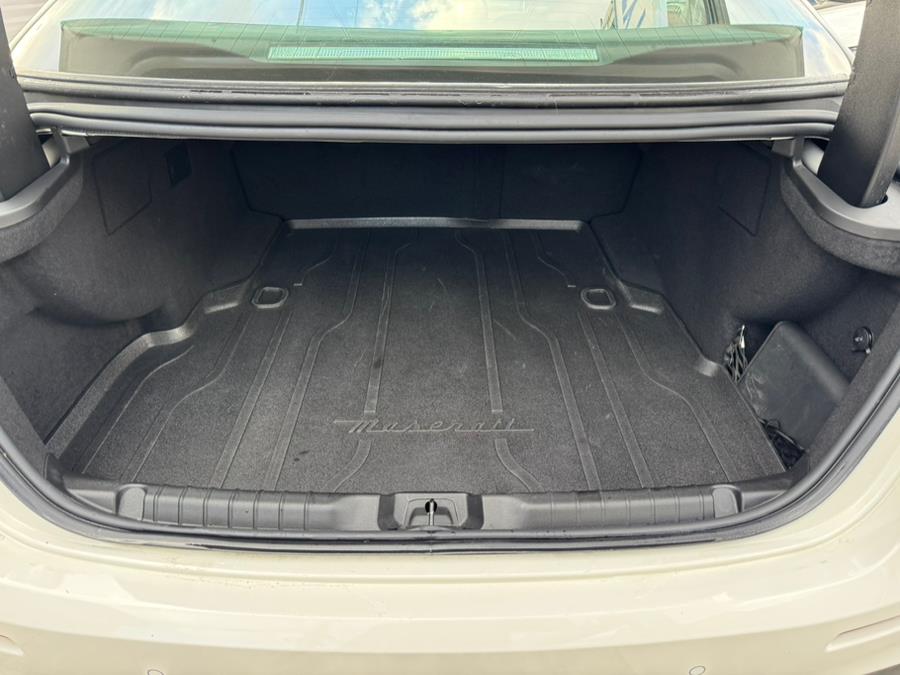 2022 Maserati Ghibli Modena Q4 3.0L, available for sale in Jamaica, New York | Sunrise Autoland. Jamaica, New York 2022 Maserati Ghibli Modena Q4 3.0L, available for sale in Jamaica, New York | Sunrise Autoland. Jamaica, New York