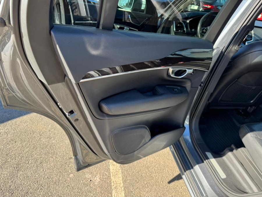 2018 Volvo XC90 T5 AWD 7-Passenger Momentum, available for sale in Berlin, Connecticut | Tru Auto Mall. Berlin, Connecticut 2018 Volvo XC90 T5 AWD 7-Passenger Momentum, available for sale in Berlin, Connecticut | Tru Auto Mall. Berlin, Connecticut