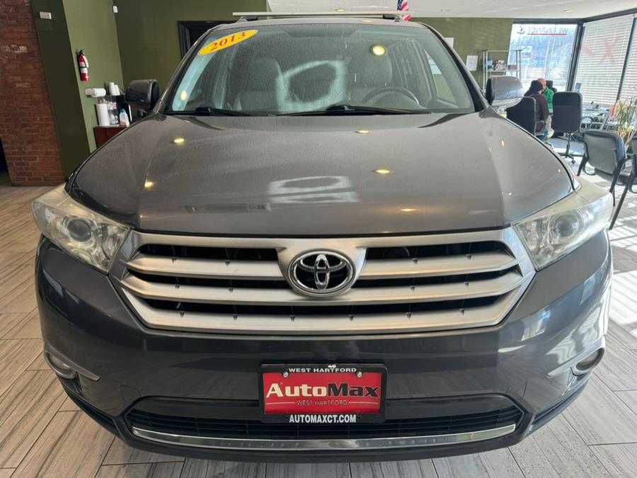 2013 Toyota Highlander FWD 4dr V6 Limited (Natl), available for sale in West Hartford, Connecticut | AutoMax. West Hartford, Connecticut 2013 Toyota Highlander FWD 4dr V6 Limited (Natl), available for sale in West Hartford, Connecticut | AutoMax. West Hartford, Connecticut