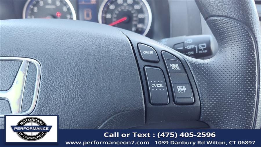 2011 Honda CR-V 4WD 5dr LX, available for sale in Wilton, Connecticut | Performance Motor Cars Of Connecticut LLC. Wilton, Connecticut 2011 Honda CR-V 4WD 5dr LX, available for sale in Wilton, Connecticut | Performance Motor Cars Of Connecticut LLC. Wilton, Connecticut
