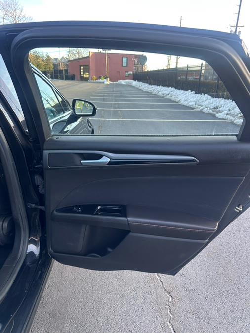 2014 Ford Fusion 4dr Sdn SE FWD, available for sale in Garfield, New Jersey | Mikes Auto Sales LLC. Garfield, New Jersey 2014 Ford Fusion 4dr Sdn SE FWD, available for sale in Garfield, New Jersey | Mikes Auto Sales LLC. Garfield, New Jersey