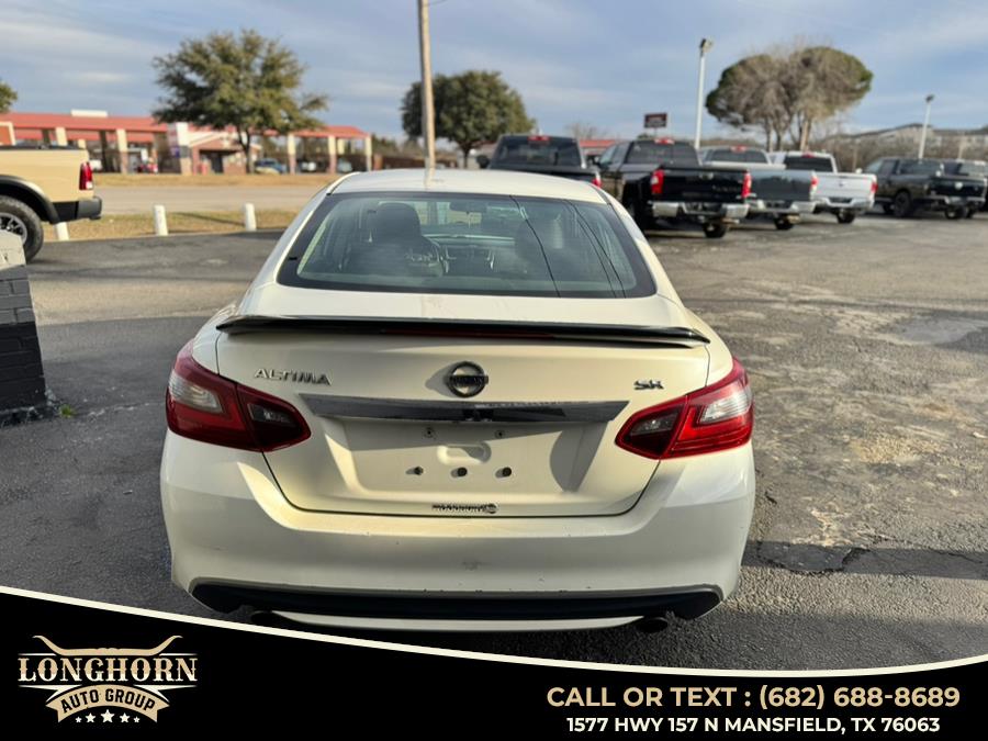 2017 Nissan Altima 2017.5 2.5 SR Sedan, available for sale in Mansfield, Texas | Longhorn Auto Group. Mansfield, Texas 2017 Nissan Altima 2017.5 2.5 SR Sedan, available for sale in Mansfield, Texas | Longhorn Auto Group. Mansfield, Texas