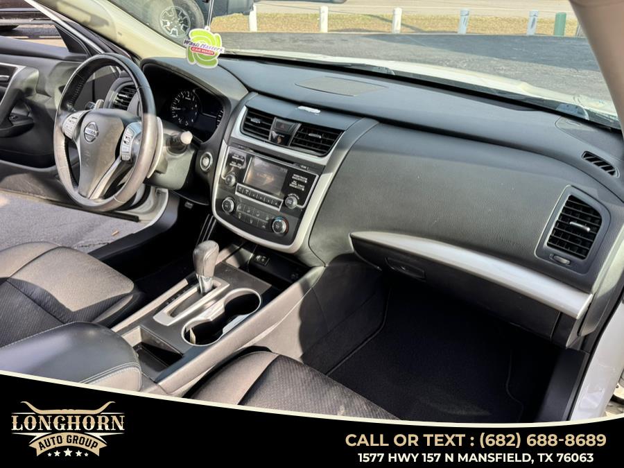 2017 Nissan Altima 2017.5 2.5 SR Sedan, available for sale in Mansfield, Texas | Longhorn Auto Group. Mansfield, Texas 2017 Nissan Altima 2017.5 2.5 SR Sedan, available for sale in Mansfield, Texas | Longhorn Auto Group. Mansfield, Texas
