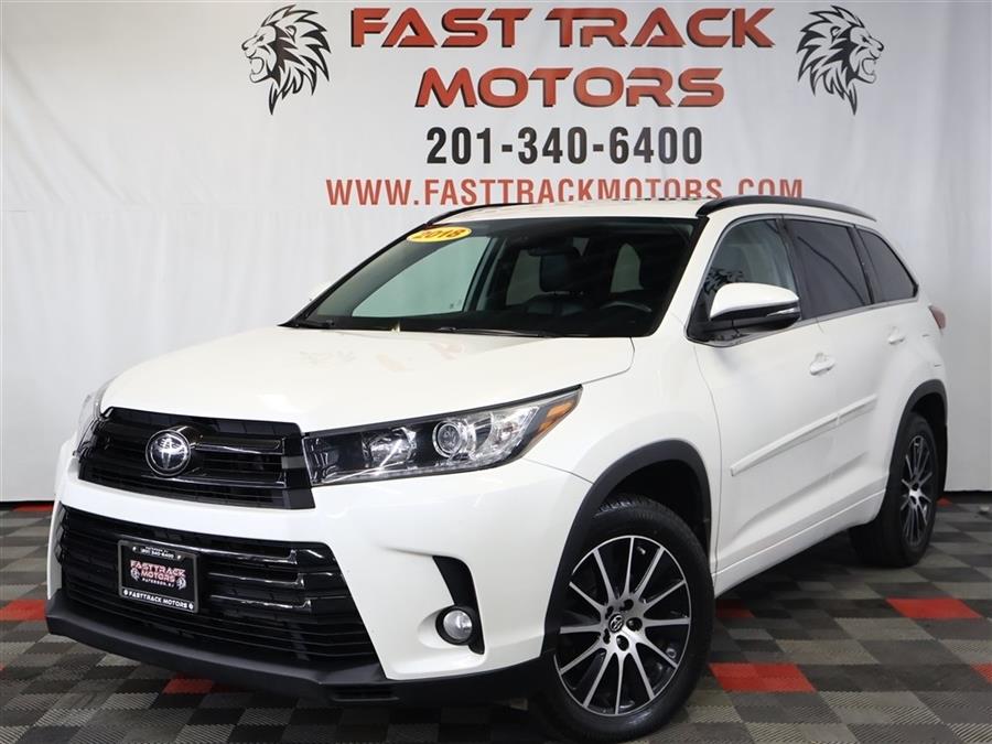 2018 Toyota Highlander SE, available for sale in Paterson, New Jersey | Fast Track Motors. Paterson, New Jersey