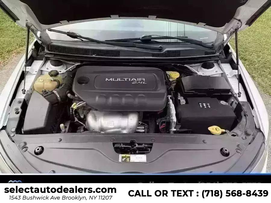 2016 Chrysler 200 4dr Sdn S FWD, available for sale in Brooklyn, New York | Select Auto Dealers Corp. Brooklyn, New York 2016 Chrysler 200 4dr Sdn S FWD, available for sale in Brooklyn, New York | Select Auto Dealers Corp. Brooklyn, New York