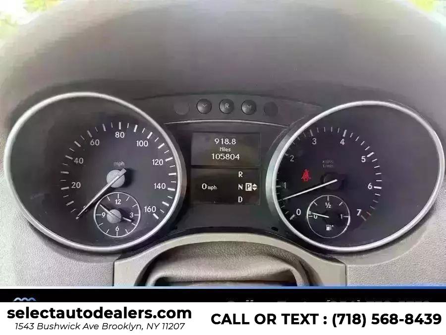 2011 Mercedes-Benz M-Class 4MATIC 4dr ML350, available for sale in Brooklyn, New York | Select Auto Dealers Corp. Brooklyn, New York 2011 Mercedes-Benz M-Class 4MATIC 4dr ML350, available for sale in Brooklyn, New York | Select Auto Dealers Corp. Brooklyn, New York