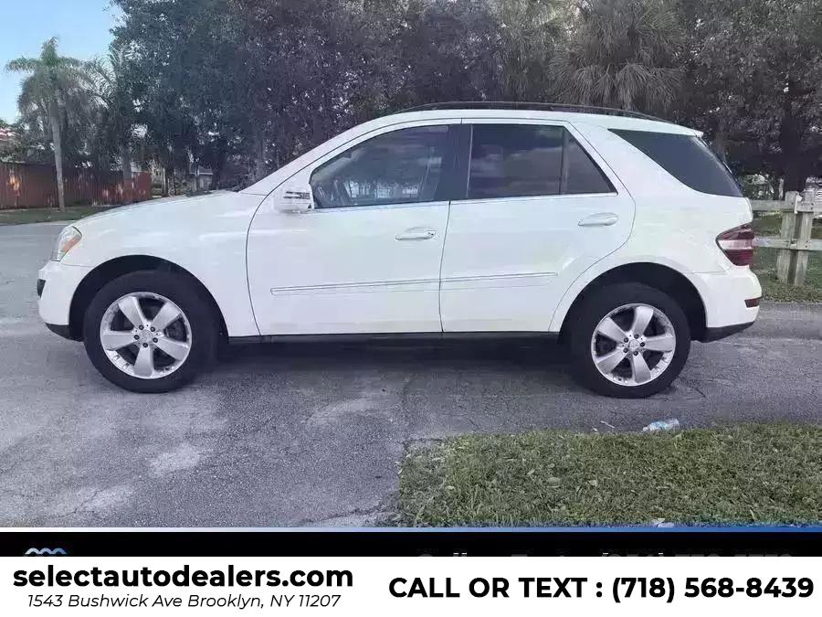 2011 Mercedes-Benz M-Class 4MATIC 4dr ML350, available for sale in Brooklyn, New York | Select Auto Dealers Corp. Brooklyn, New York 2011 Mercedes-Benz M-Class 4MATIC 4dr ML350, available for sale in Brooklyn, New York | Select Auto Dealers Corp. Brooklyn, New York