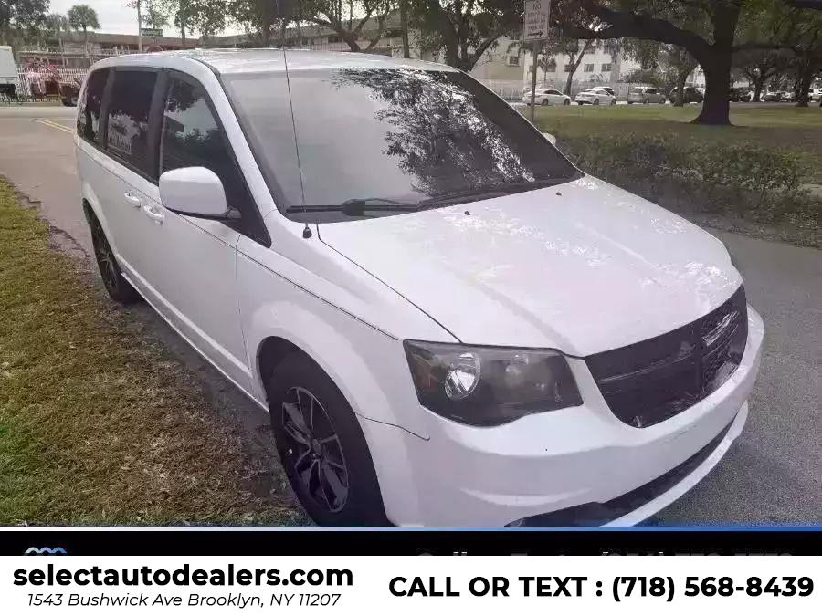 2018 Dodge Grand Caravan SE Wagon, available for sale in Brooklyn, New York | Select Auto Dealers Corp. Brooklyn, New York 2018 Dodge Grand Caravan SE Wagon, available for sale in Brooklyn, New York | Select Auto Dealers Corp. Brooklyn, New York