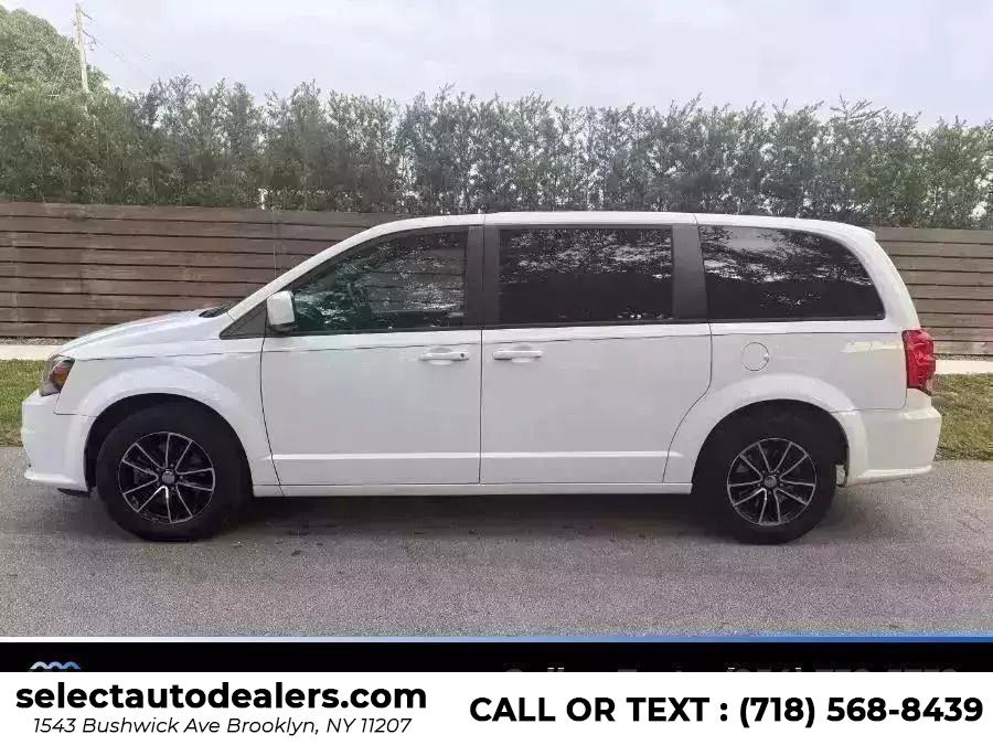 2018 Dodge Grand Caravan SE Wagon, available for sale in Brooklyn, New York | Select Auto Dealers Corp. Brooklyn, New York 2018 Dodge Grand Caravan SE Wagon, available for sale in Brooklyn, New York | Select Auto Dealers Corp. Brooklyn, New York