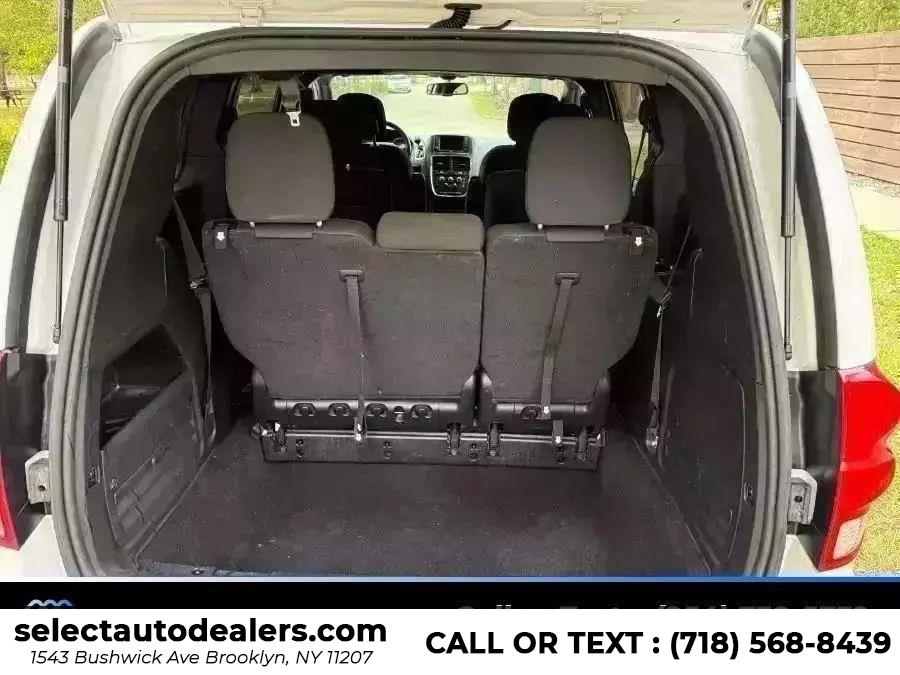 2018 Dodge Grand Caravan SE Wagon, available for sale in Brooklyn, New York | Select Auto Dealers Corp. Brooklyn, New York 2018 Dodge Grand Caravan SE Wagon, available for sale in Brooklyn, New York | Select Auto Dealers Corp. Brooklyn, New York