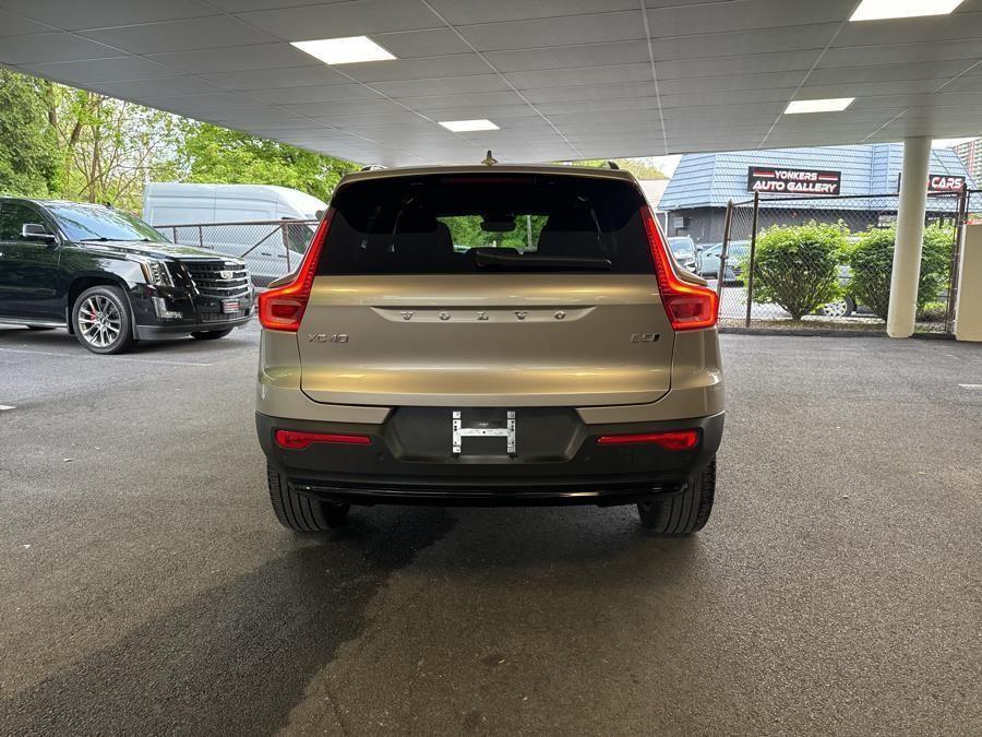 2023 Volvo Xc40 B5 AWD Ultimate Dark Theme, available for sale in Woodside, New York | Drive Central. Woodside, New York 2023 Volvo Xc40 B5 AWD Ultimate Dark Theme, available for sale in Woodside, New York | Drive Central. Woodside, New York