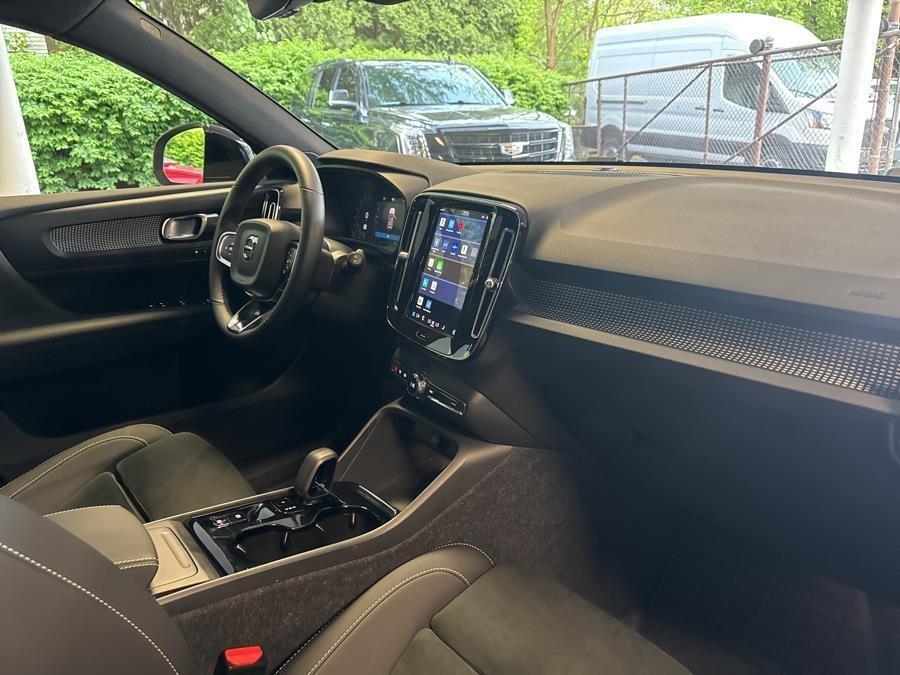 2023 Volvo Xc40 B5 AWD Ultimate Dark Theme, available for sale in Woodside, New York | Drive Central. Woodside, New York 2023 Volvo Xc40 B5 AWD Ultimate Dark Theme, available for sale in Woodside, New York | Drive Central. Woodside, New York