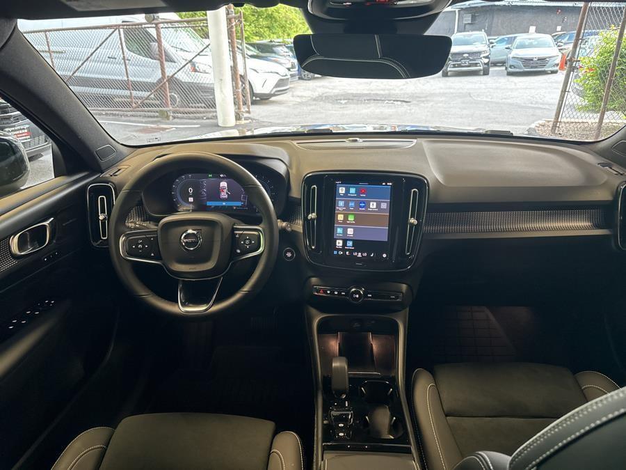 2023 Volvo Xc40 B5 AWD Ultimate Dark Theme, available for sale in Woodside, New York | Drive Central. Woodside, New York 2023 Volvo Xc40 B5 AWD Ultimate Dark Theme, available for sale in Woodside, New York | Drive Central. Woodside, New York