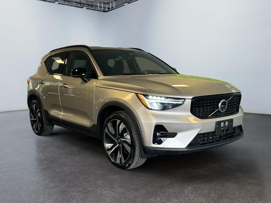 2023 Volvo Xc40 B5 AWD Ultimate Dark Theme, available for sale in Woodside, New York | Drive Central. Woodside, New York 2023 Volvo Xc40 B5 AWD Ultimate Dark Theme, available for sale in Woodside, New York | Drive Central. Woodside, New York