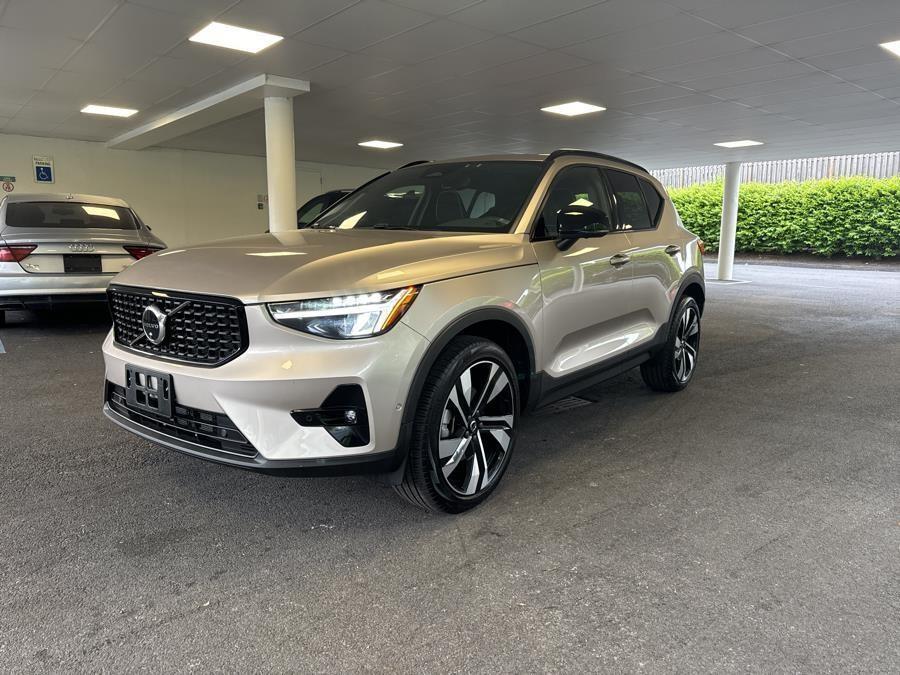 2023 Volvo Xc40 B5 AWD Ultimate Dark Theme, available for sale in Woodside, New York | Drive Central. Woodside, New York 2023 Volvo Xc40 B5 AWD Ultimate Dark Theme, available for sale in Woodside, New York | Drive Central. Woodside, New York
