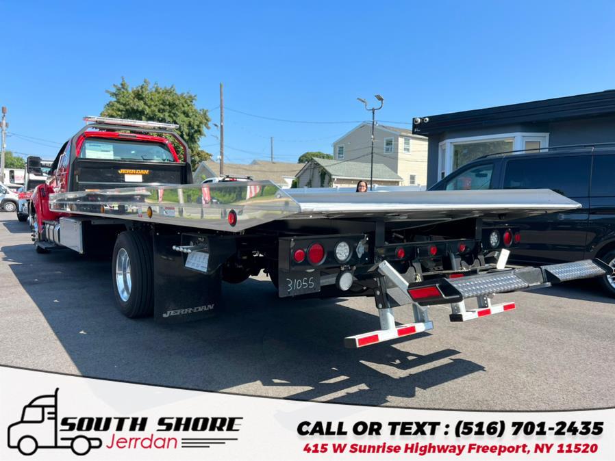 Used 2024 Ford F-650 Super Cab RollBack Carrier in Freeport, New York | South Shore Jerrdan. Freeport, New York