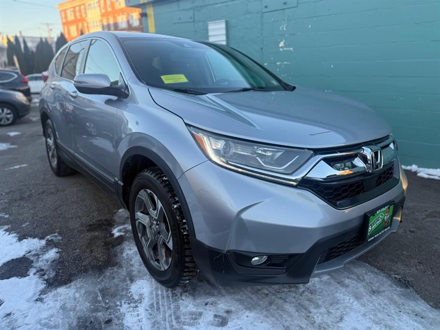 Used 2019 Honda Cr-v in Lawrence, Massachusetts | Home Run Auto Sales Inc. Lawrence, Massachusetts