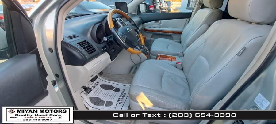2006 Lexus RX 330 4dr SUV AWD, available for sale in Meriden, Connecticut | Miyan Motors. Meriden, Connecticut 2006 Lexus RX 330 4dr SUV AWD, available for sale in Meriden, Connecticut | Miyan Motors. Meriden, Connecticut