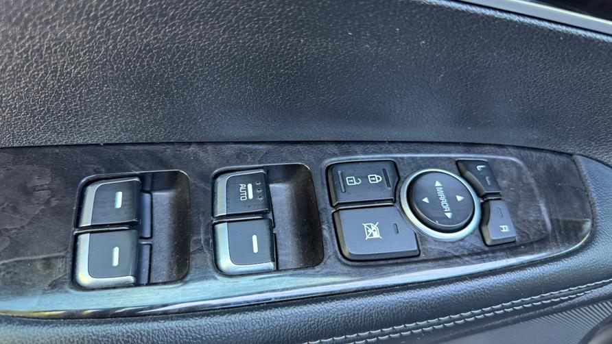 2016 Kia Sorento FWD 4dr 2.4L Lx, available for sale in Tustin, California | Carox LLC. Tustin, California 2016 Kia Sorento FWD 4dr 2.4L Lx, available for sale in Tustin, California | Carox LLC. Tustin, California