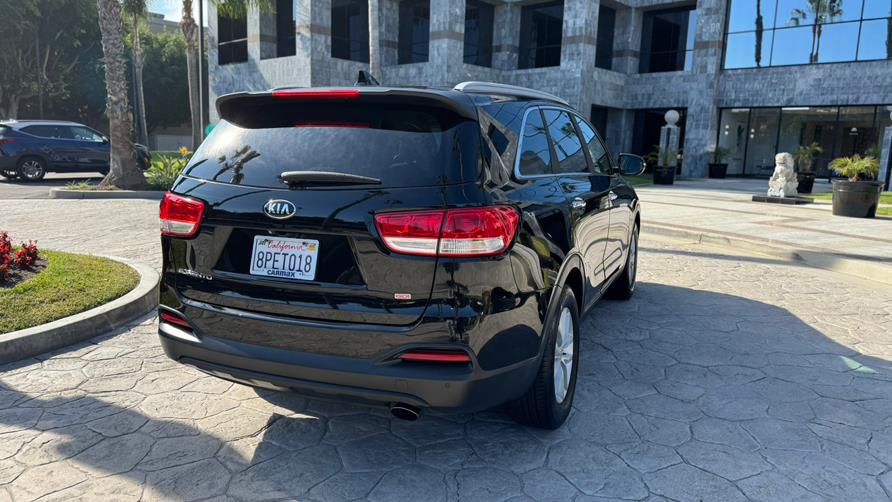 2016 Kia Sorento FWD 4dr 2.4L Lx, available for sale in Tustin, California | Carox LLC. Tustin, California 2016 Kia Sorento FWD 4dr 2.4L Lx, available for sale in Tustin, California | Carox LLC. Tustin, California