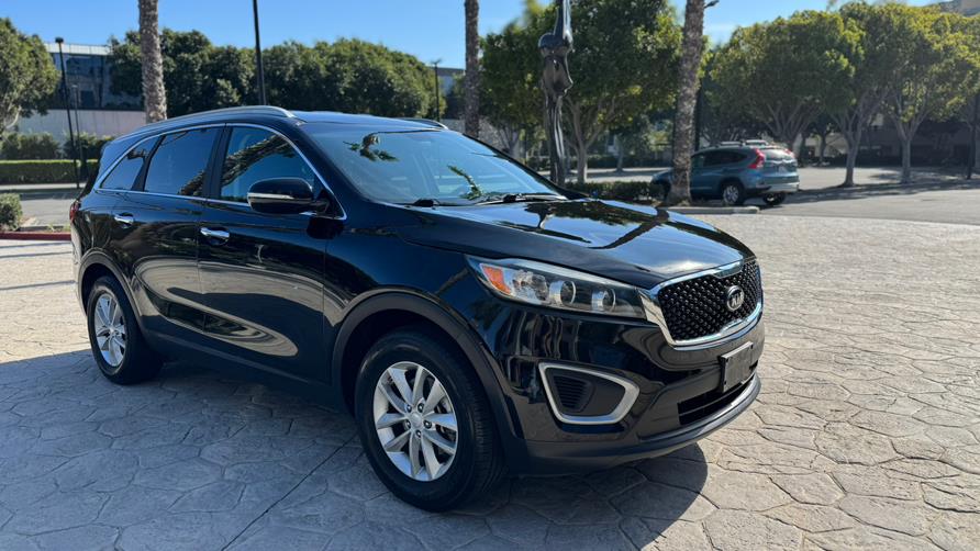 2016 Kia Sorento FWD 4dr 2.4L Lx, available for sale in Tustin, California | Carox LLC. Tustin, California 2016 Kia Sorento FWD 4dr 2.4L Lx, available for sale in Tustin, California | Carox LLC. Tustin, California