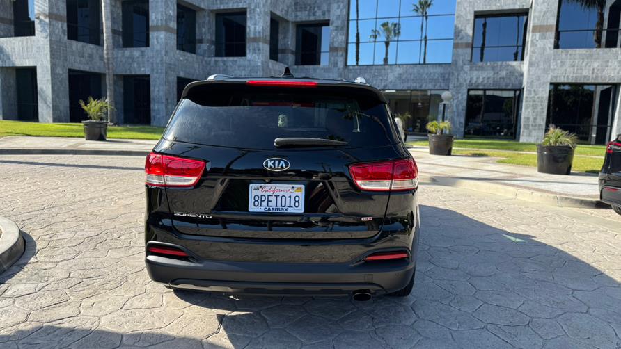 2016 Kia Sorento FWD 4dr 2.4L Lx, available for sale in Tustin, California | Carox LLC. Tustin, California 2016 Kia Sorento FWD 4dr 2.4L Lx, available for sale in Tustin, California | Carox LLC. Tustin, California