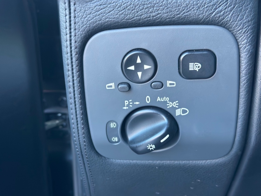 2010 Mercedes-Benz G-550 4MATIC 4dr G 550, available for sale in White Plains, New York | Island auto wholesale. White Plains, New York 2010 Mercedes-Benz G-550 4MATIC 4dr G 550, available for sale in White Plains, New York | Island auto wholesale. White Plains, New York