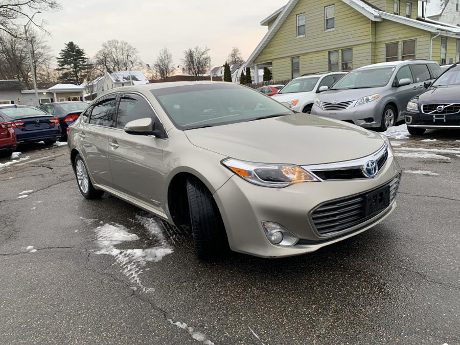2014 Toyota Avalon Hybrid 4dr Sdn XLE Premium (Natl), available for sale in Springfield, Massachusetts | Absolute Motors Inc. Springfield, Massachusetts 2014 Toyota Avalon Hybrid 4dr Sdn XLE Premium (Natl), available for sale in Springfield, Massachusetts | Absolute Motors Inc. Springfield, Massachusetts