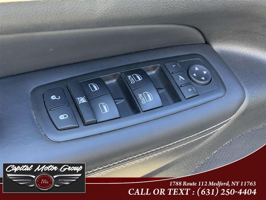 2017 Jeep Grand Cherokee Overland 4x4, available for sale in Medford, New York | Capital Motor Group Inc. Medford, New York 2017 Jeep Grand Cherokee Overland 4x4, available for sale in Medford, New York | Capital Motor Group Inc. Medford, New York