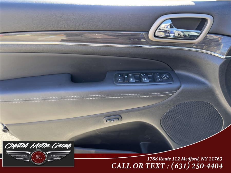 2017 Jeep Grand Cherokee Overland 4x4, available for sale in Medford, New York | Capital Motor Group Inc. Medford, New York 2017 Jeep Grand Cherokee Overland 4x4, available for sale in Medford, New York | Capital Motor Group Inc. Medford, New York