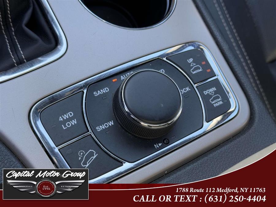 2017 Jeep Grand Cherokee Overland 4x4, available for sale in Medford, New York | Capital Motor Group Inc. Medford, New York 2017 Jeep Grand Cherokee Overland 4x4, available for sale in Medford, New York | Capital Motor Group Inc. Medford, New York