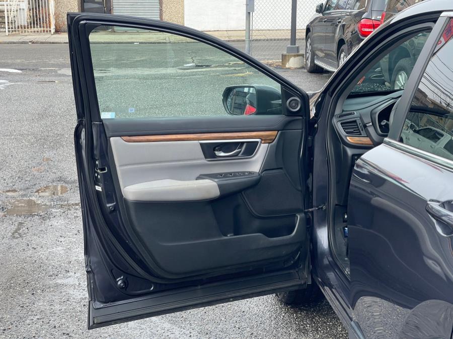 2018 Honda CR-V EX AWD, available for sale in Irvington , New Jersey | Auto Haus of Irvington Corp. Irvington , New Jersey 2018 Honda CR-V EX AWD, available for sale in Irvington , New Jersey | Auto Haus of Irvington Corp. Irvington , New Jersey