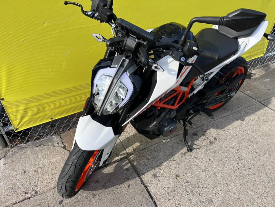 2018 KTM DUKE 390 ABS, available for sale in Brooklyn, New York | Autoforward Motors Inc.. Brooklyn, New York 2018 KTM DUKE 390 ABS, available for sale in Brooklyn, New York | Autoforward Motors Inc.. Brooklyn, New York