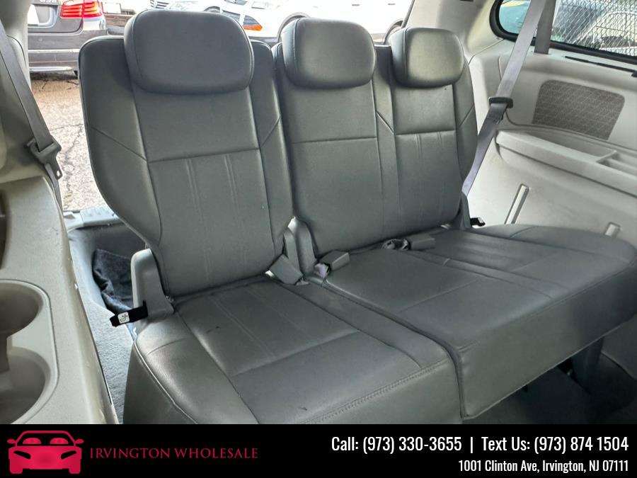2008 Chrysler Town & Country 4dr Wgn Touring, available for sale in Irvington, New Jersey | Irvington Wholesale Group. Irvington, New Jersey 2008 Chrysler Town & Country 4dr Wgn Touring, available for sale in Irvington, New Jersey | Irvington Wholesale Group. Irvington, New Jersey