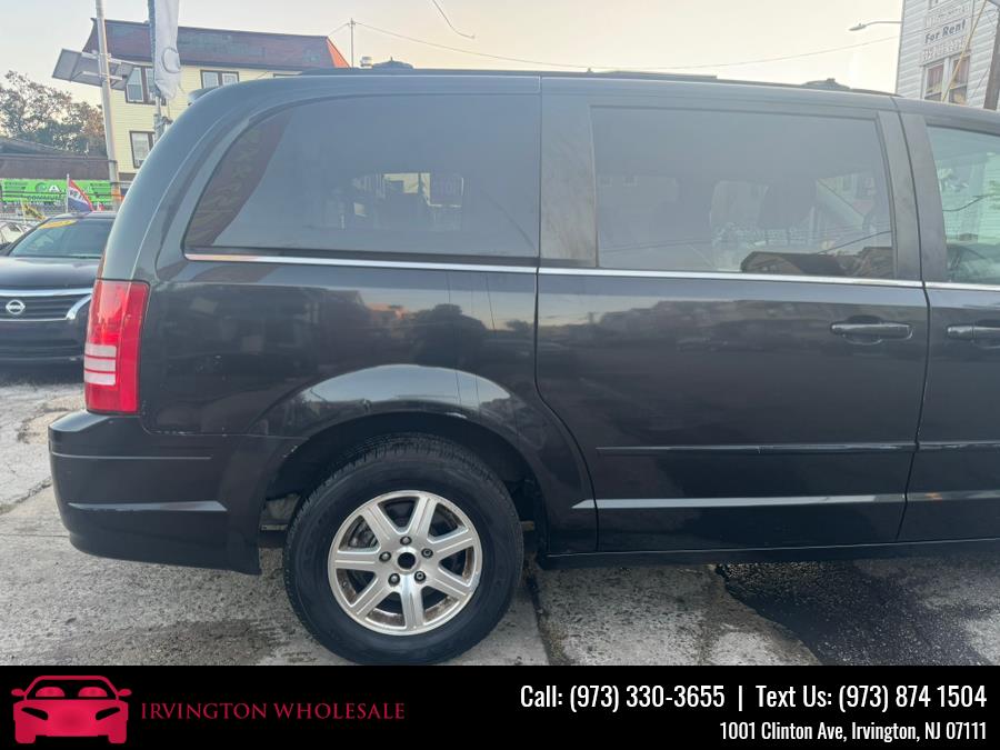 2008 Chrysler Town & Country 4dr Wgn Touring, available for sale in Irvington, New Jersey | Irvington Wholesale Group. Irvington, New Jersey 2008 Chrysler Town & Country 4dr Wgn Touring, available for sale in Irvington, New Jersey | Irvington Wholesale Group. Irvington, New Jersey