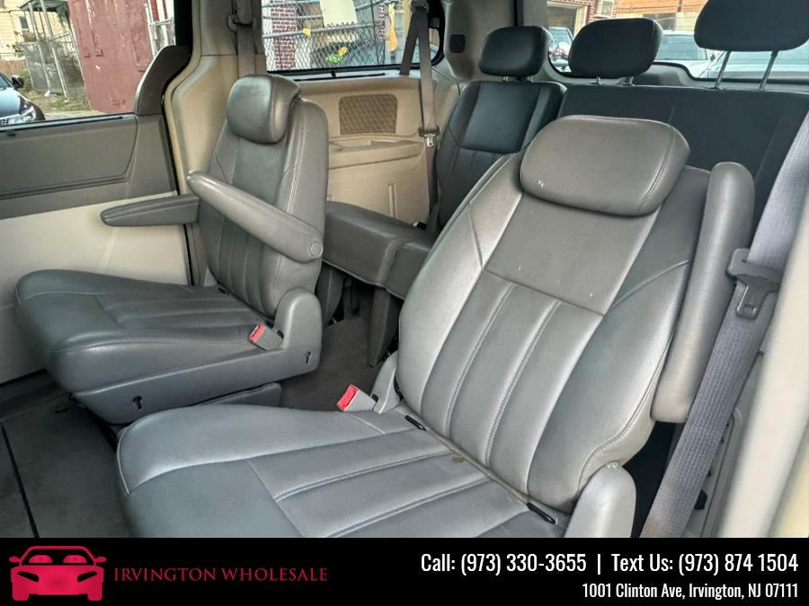 2008 Chrysler Town & Country 4dr Wgn Touring, available for sale in Irvington, New Jersey | Irvington Wholesale Group. Irvington, New Jersey 2008 Chrysler Town & Country 4dr Wgn Touring, available for sale in Irvington, New Jersey | Irvington Wholesale Group. Irvington, New Jersey