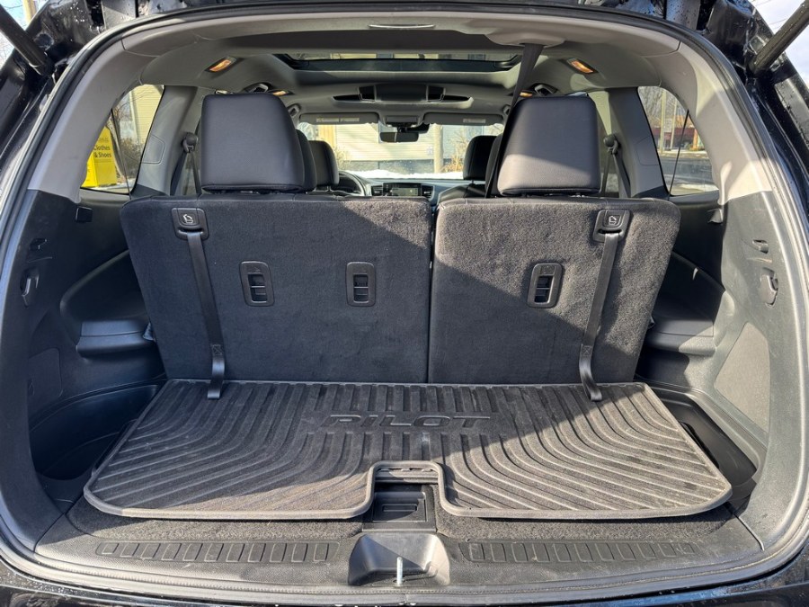 2022 Honda Pilot Elite AWD, available for sale in West Springfield, Massachusetts | Union Street Auto Sales. West Springfield, Massachusetts 2022 Honda Pilot Elite AWD, available for sale in West Springfield, Massachusetts | Union Street Auto Sales. West Springfield, Massachusetts