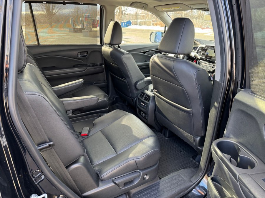 2022 Honda Pilot Elite AWD, available for sale in West Springfield, Massachusetts | Union Street Auto Sales. West Springfield, Massachusetts 2022 Honda Pilot Elite AWD, available for sale in West Springfield, Massachusetts | Union Street Auto Sales. West Springfield, Massachusetts