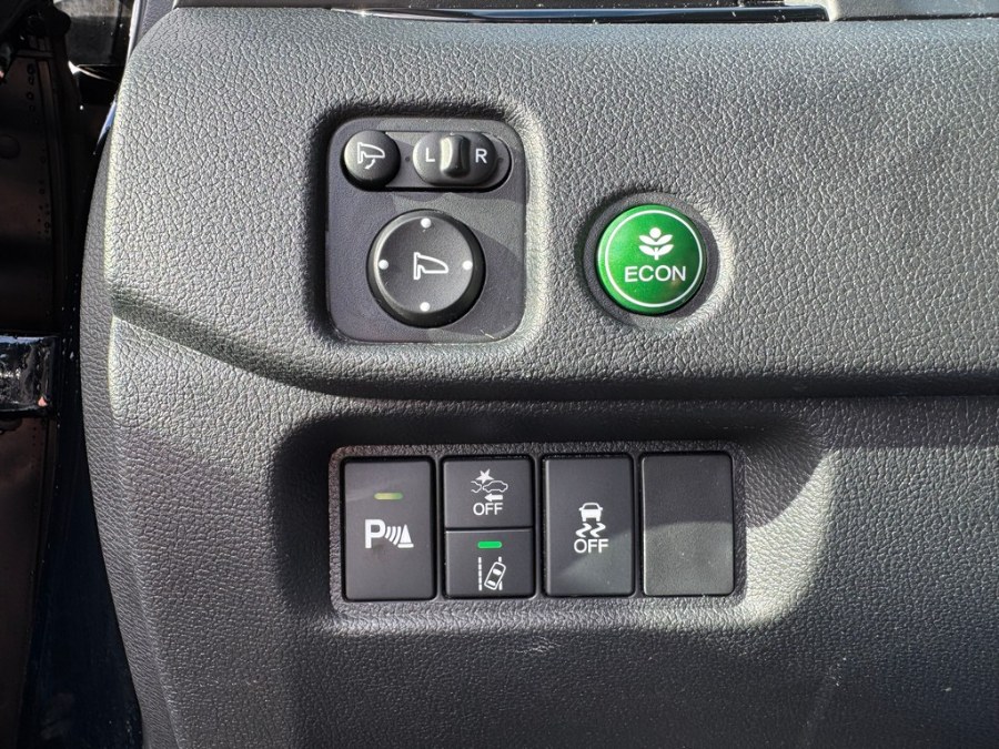 2022 Honda Pilot Elite AWD, available for sale in West Springfield, Massachusetts | Union Street Auto Sales. West Springfield, Massachusetts 2022 Honda Pilot Elite AWD, available for sale in West Springfield, Massachusetts | Union Street Auto Sales. West Springfield, Massachusetts
