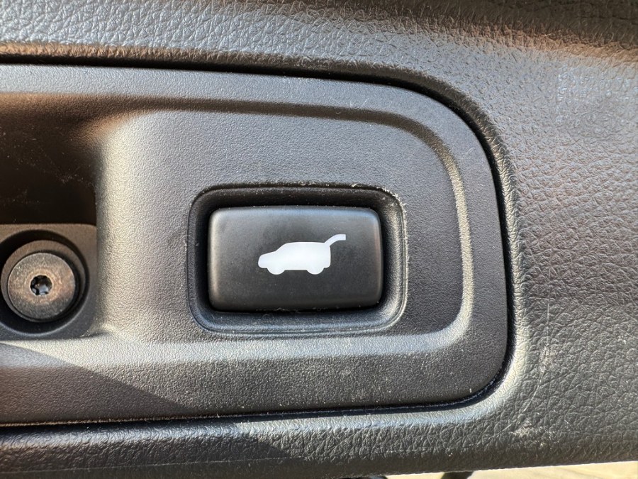 2022 Honda Pilot Elite AWD, available for sale in West Springfield, Massachusetts | Union Street Auto Sales. West Springfield, Massachusetts 2022 Honda Pilot Elite AWD, available for sale in West Springfield, Massachusetts | Union Street Auto Sales. West Springfield, Massachusetts