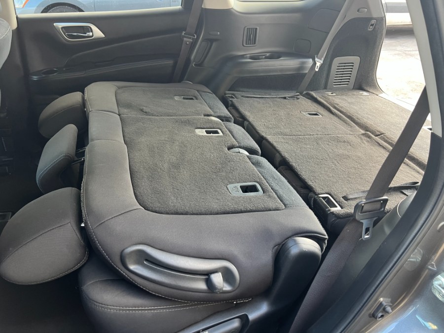 2020 Nissan Pathfinder 4x4 SV, available for sale in Bristol, Connecticut | Bristol Auto Center LLC. Bristol, Connecticut 2020 Nissan Pathfinder 4x4 SV, available for sale in Bristol, Connecticut | Bristol Auto Center LLC. Bristol, Connecticut