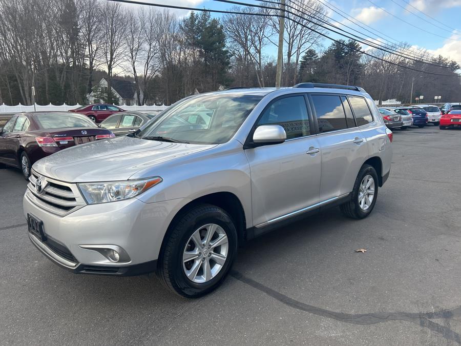 2013 Toyota Highlander 4WD 4dr V6 SE (Natl), available for sale in South Windsor , Connecticut | Ful-line Auto LLC. South Windsor , Connecticut 2013 Toyota Highlander 4WD 4dr V6 SE (Natl), available for sale in South Windsor , Connecticut | Ful-line Auto LLC. South Windsor , Connecticut