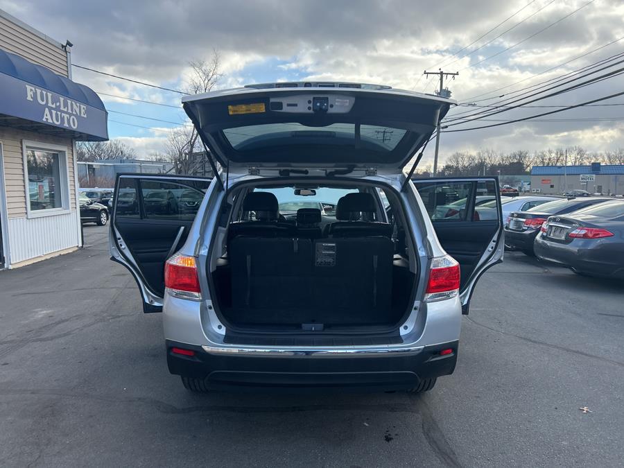 2013 Toyota Highlander 4WD 4dr V6 SE (Natl), available for sale in South Windsor , Connecticut | Ful-line Auto LLC. South Windsor , Connecticut 2013 Toyota Highlander 4WD 4dr V6 SE (Natl), available for sale in South Windsor , Connecticut | Ful-line Auto LLC. South Windsor , Connecticut